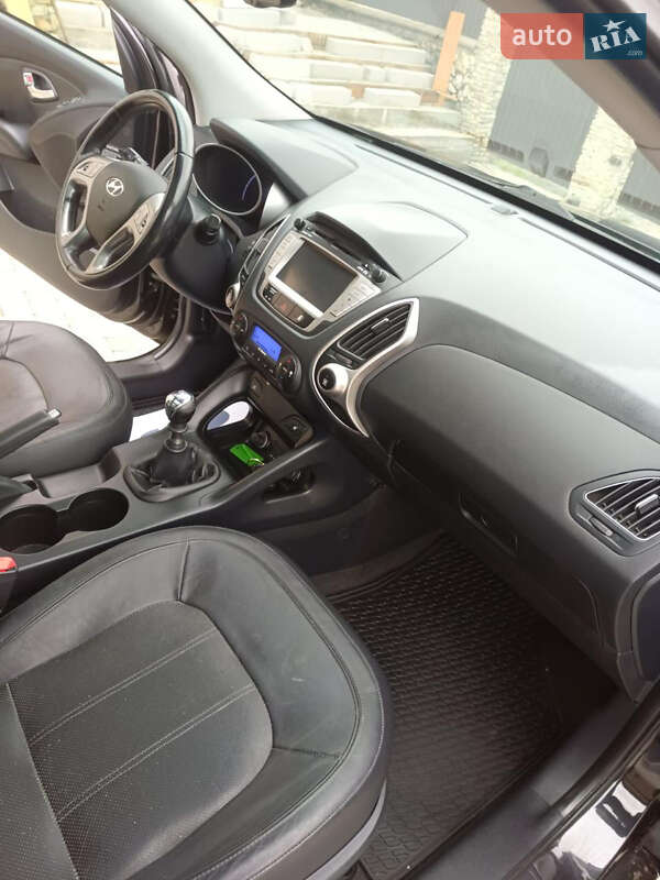 Внедорожник / Кроссовер Hyundai ix35 2010 в Тернополе фото 19 Внедорожник / Кроссовер Hyundai ix35 2010 в Тернополе