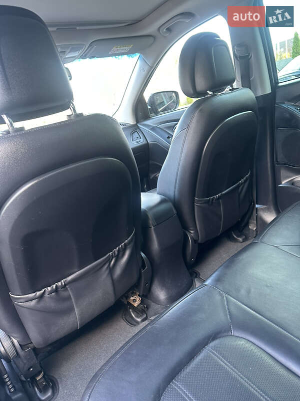 Внедорожник / Кроссовер Hyundai ix35 2014 в Ровно