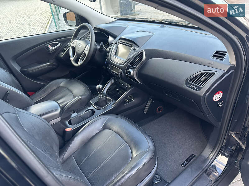 Внедорожник / Кроссовер Hyundai ix35 2014 в Ровно