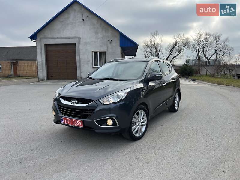 Позашляховик / Кросовер Hyundai ix35 2011 в Радивиліві