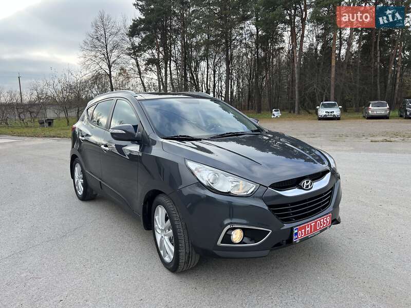 Позашляховик / Кросовер Hyundai ix35 2011 в Радивиліві