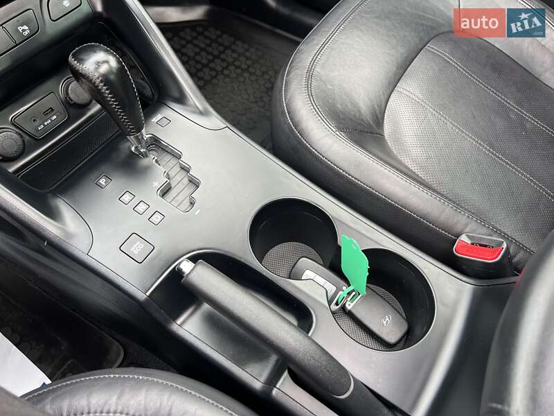 Позашляховик / Кросовер Hyundai ix35 2011 в Радивиліві