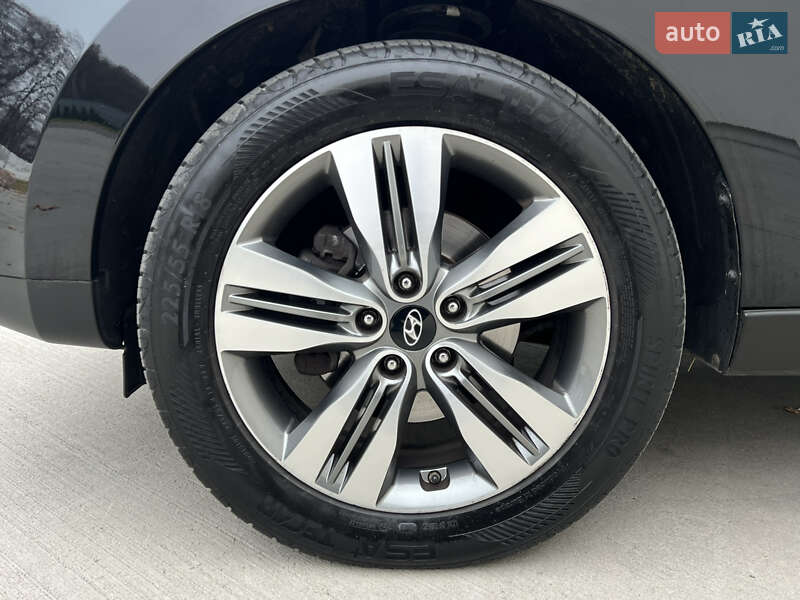 Позашляховик / Кросовер Hyundai ix35 2014 в Луцьку