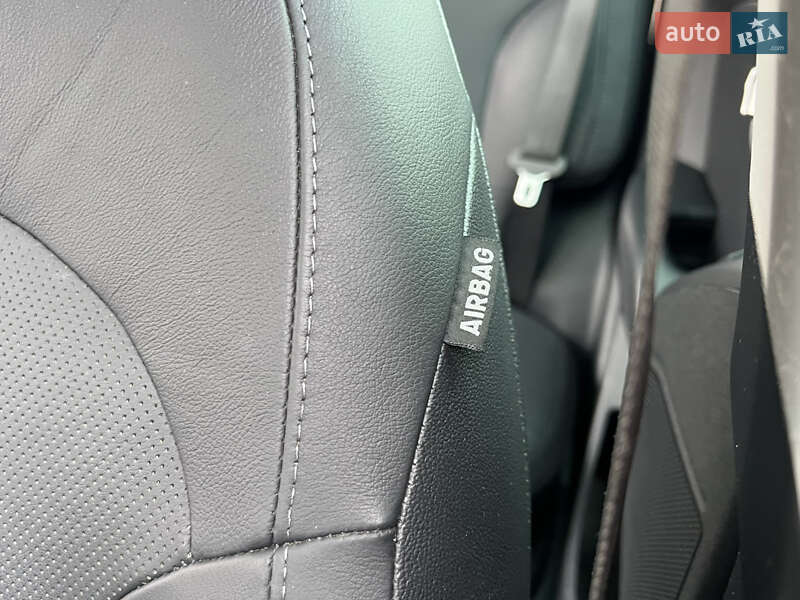 Позашляховик / Кросовер Hyundai ix35 2014 в Луцьку