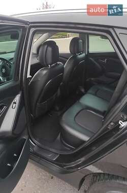 Внедорожник / Кроссовер Hyundai ix35 2010 в Полтаве