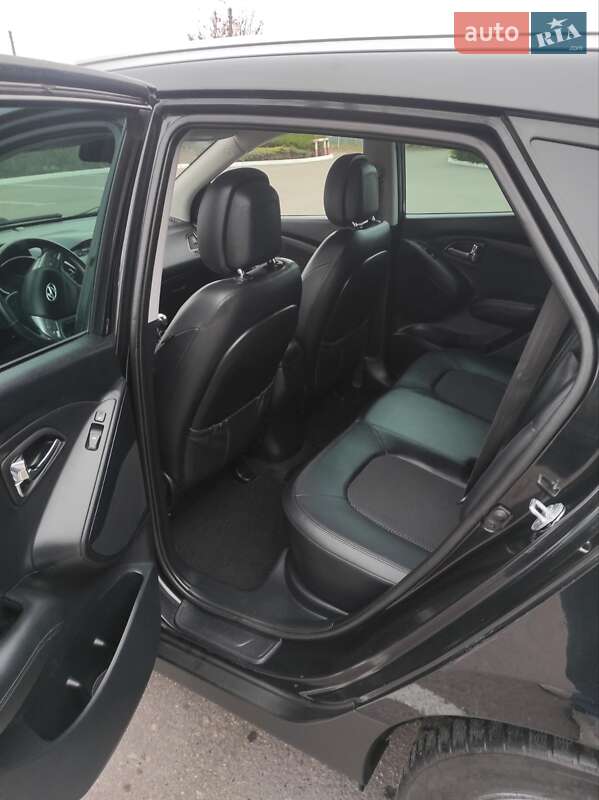 Внедорожник / Кроссовер Hyundai ix35 2010 в Полтаве фото 19 Внедорожник / Кроссовер Hyundai ix35 2010 в Полтаве