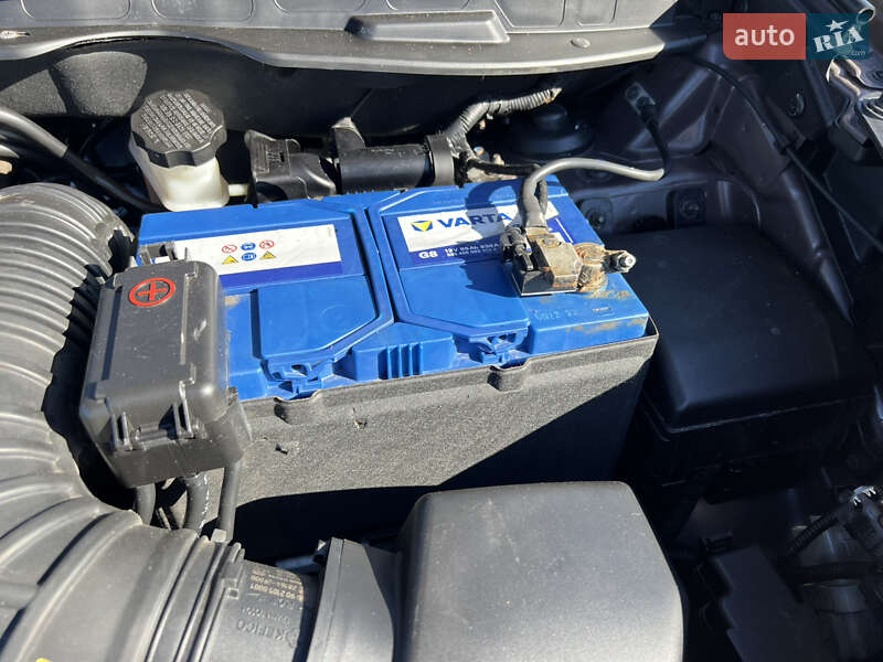 Внедорожник / Кроссовер Hyundai ix35 2012 в Луцке фото 26 Внедорожник / Кроссовер Hyundai ix35 2012 в Луцке