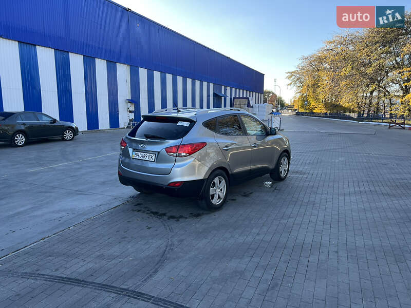 Внедорожник / Кроссовер Hyundai ix35 2012 в Одессе