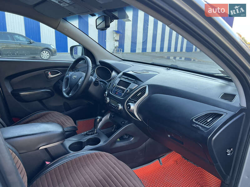 Внедорожник / Кроссовер Hyundai ix35 2012 в Одессе