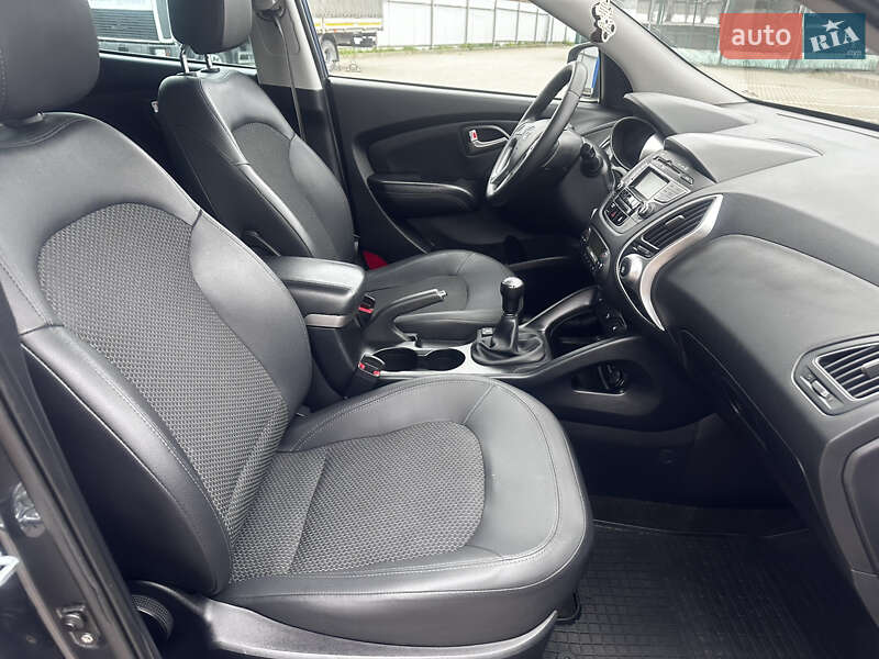 Внедорожник / Кроссовер Hyundai ix35 2011 в Дубно