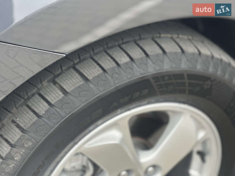 Внедорожник / Кроссовер Hyundai ix35 2011 в Дубно