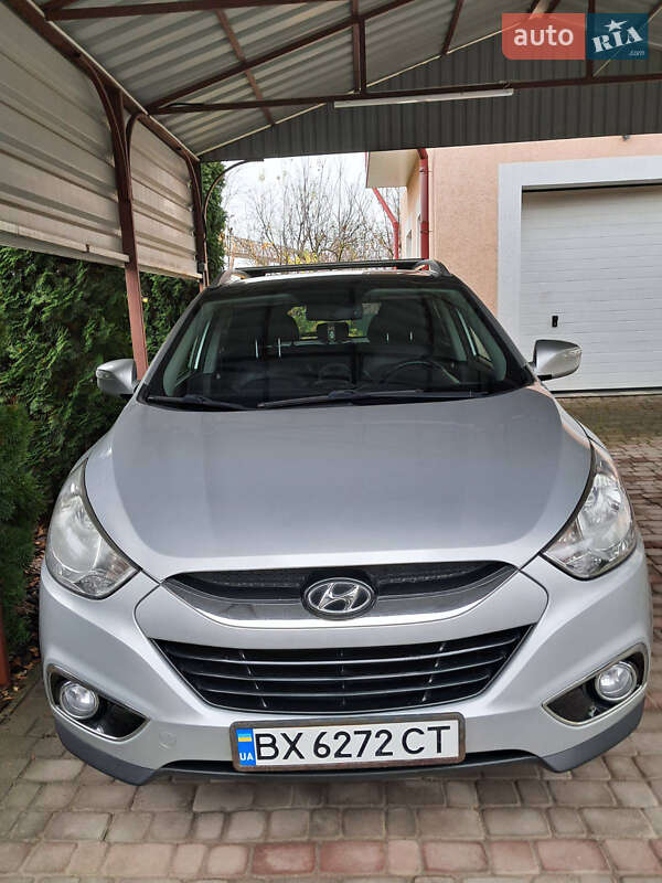 Внедорожник / Кроссовер Hyundai ix35 2011 в Староконстантинове фото Внедорожник / Кроссовер Hyundai ix35 2011 в Староконстантинове