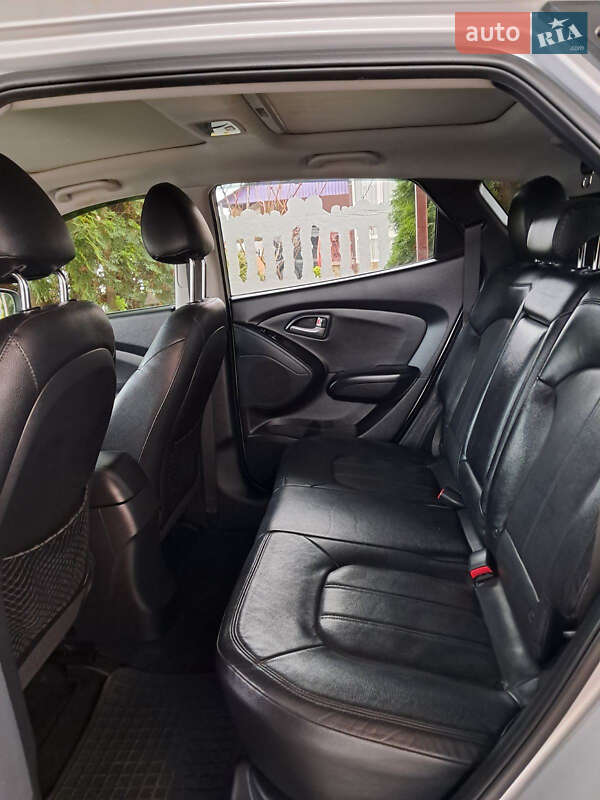 Внедорожник / Кроссовер Hyundai ix35 2011 в Староконстантинове фото 8 Внедорожник / Кроссовер Hyundai ix35 2011 в Староконстантинове