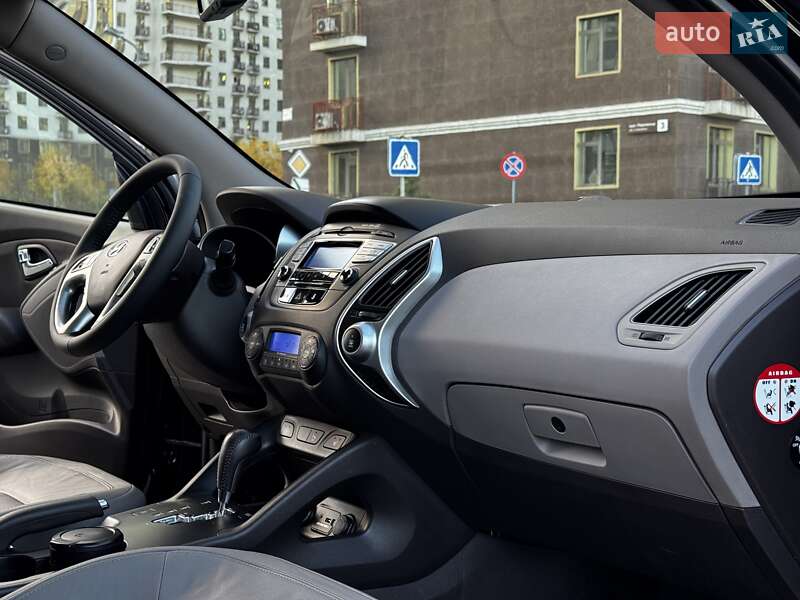 Внедорожник / Кроссовер Hyundai ix35 2011 в Одессе фото 29 Внедорожник / Кроссовер Hyundai ix35 2011 в Одессе