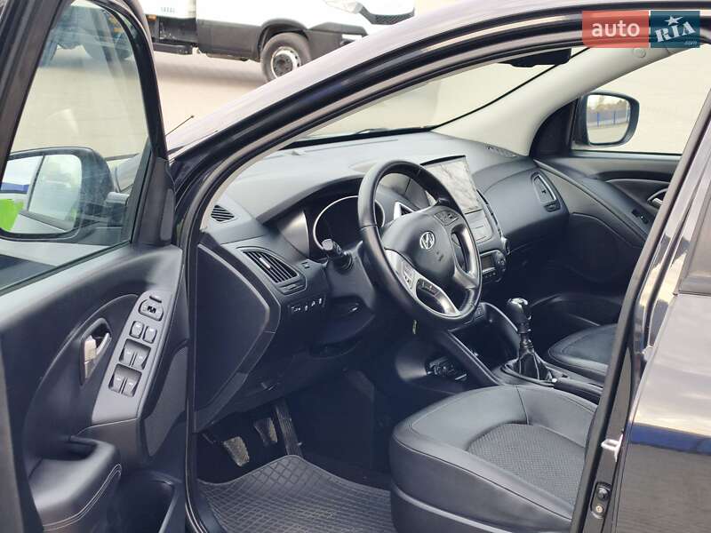 Позашляховик / Кросовер Hyundai ix35 2011 в Ковелі