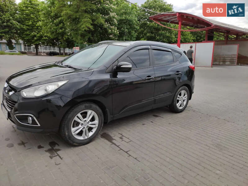 Внедорожник / Кроссовер Hyundai ix35 2010 в Ровно фото Внедорожник / Кроссовер Hyundai ix35 2010 в Ровно