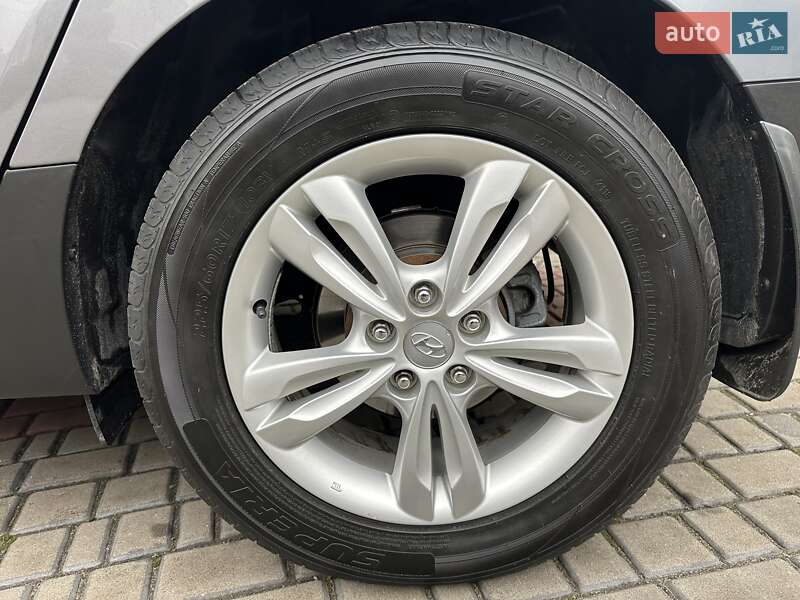 Внедорожник / Кроссовер Hyundai ix35 2011 в Луцке фото 63 Внедорожник / Кроссовер Hyundai ix35 2011 в Луцке