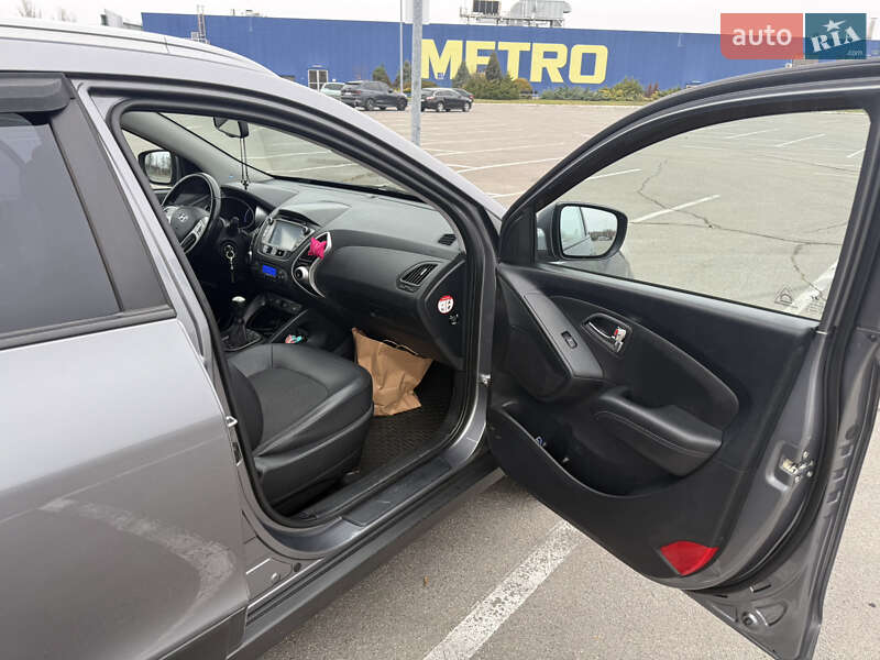 Внедорожник / Кроссовер Hyundai ix35 2012 в Днепре