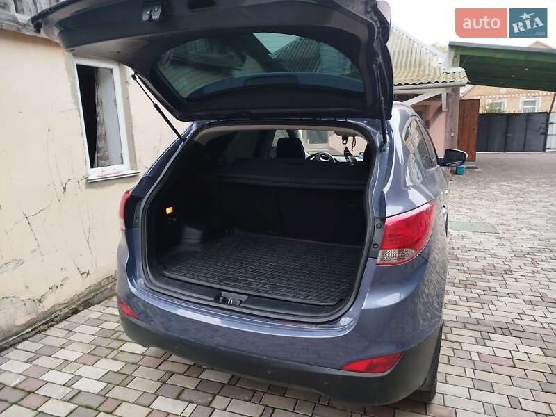 Позашляховик / Кросовер Hyundai ix35 2011 в Кропивницькому