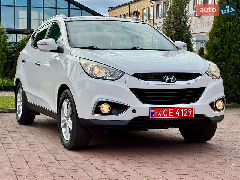 Внедорожник / Кроссовер Hyundai ix35 2012 в Стрые