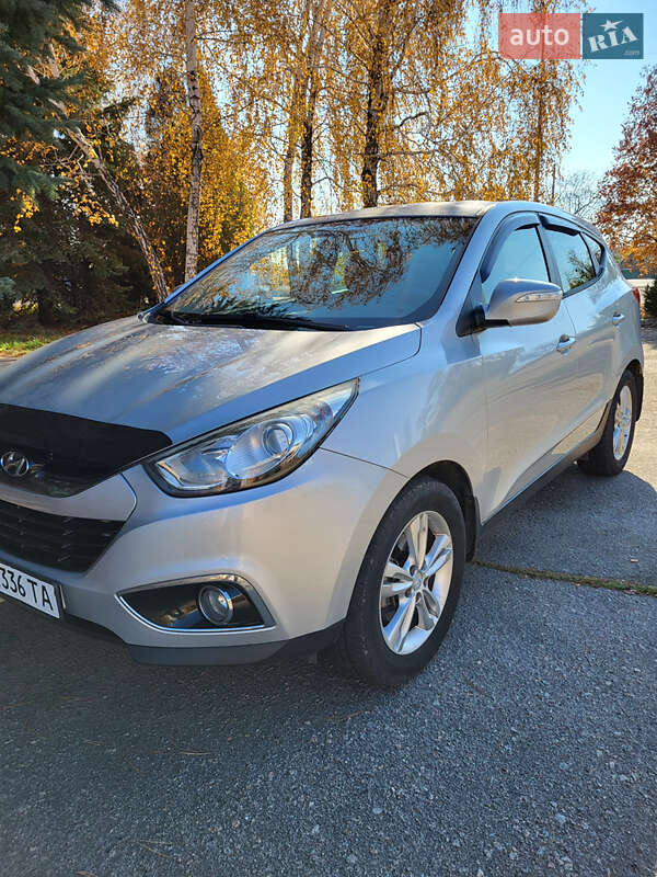 Внедорожник / Кроссовер Hyundai ix35 2011 в Никополе