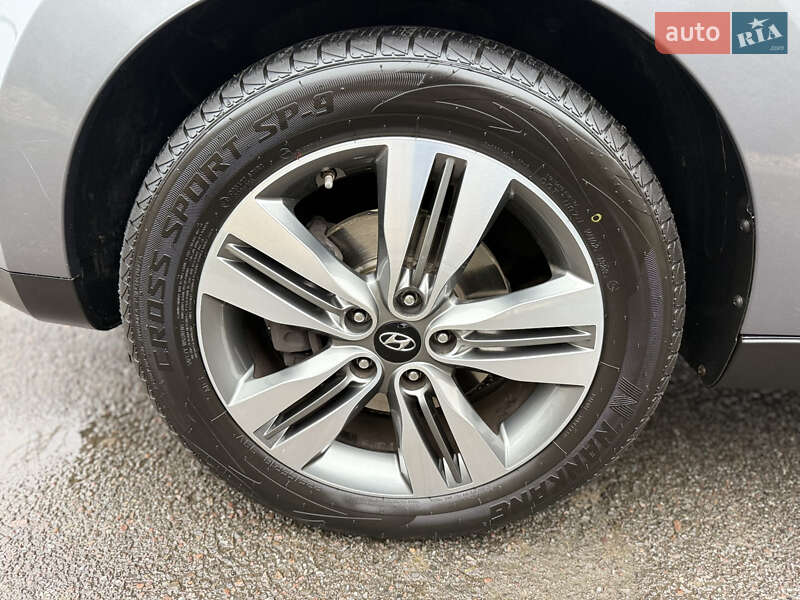Позашляховик / Кросовер Hyundai ix35 2014 в Луцьку