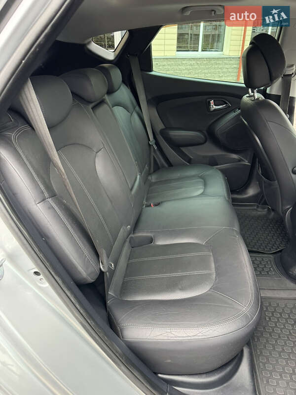 Внедорожник / Кроссовер Hyundai ix35 2012 в Киеве