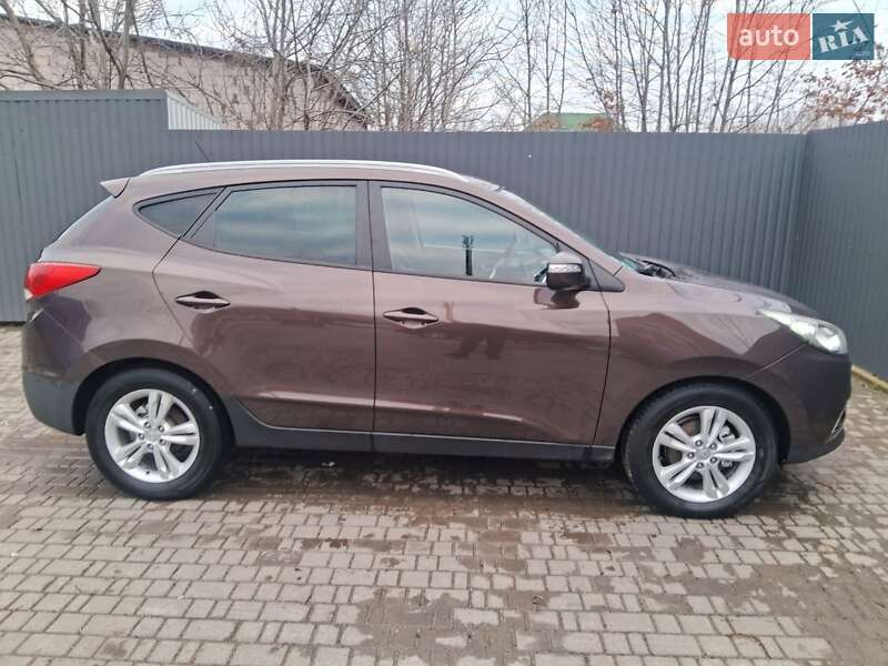 Внедорожник / Кроссовер Hyundai ix35 2011 в Умани