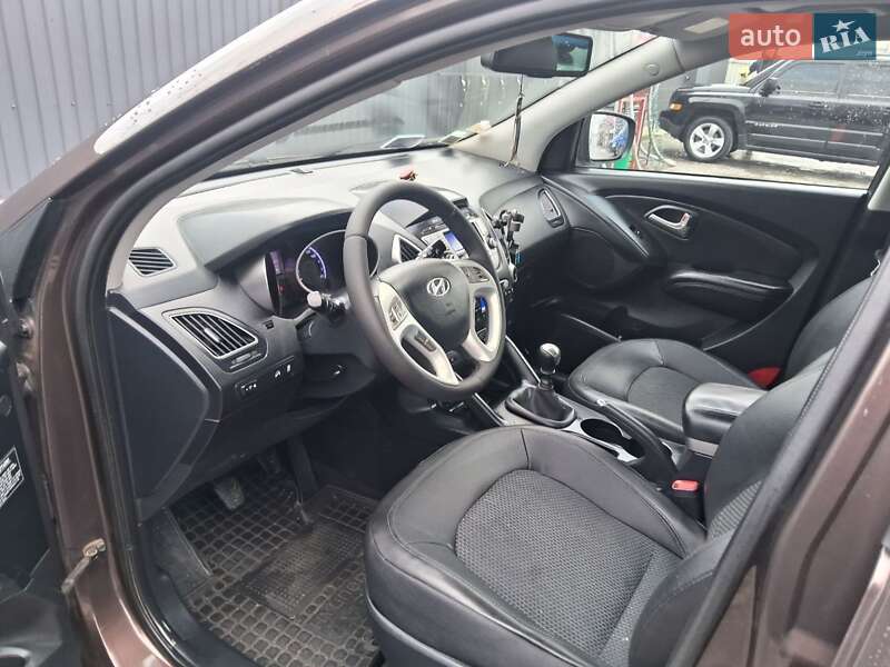 Внедорожник / Кроссовер Hyundai ix35 2011 в Умани