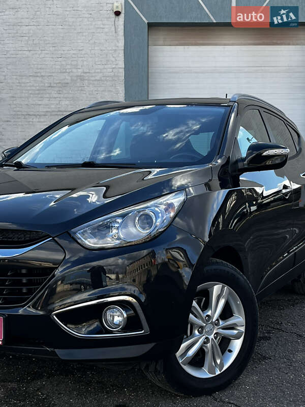 Внедорожник / Кроссовер Hyundai ix35 2010 в Луцке