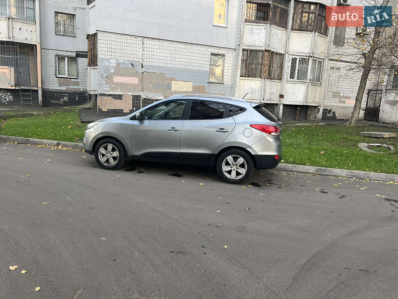 Внедорожник / Кроссовер Hyundai ix35 2012 в Одессе