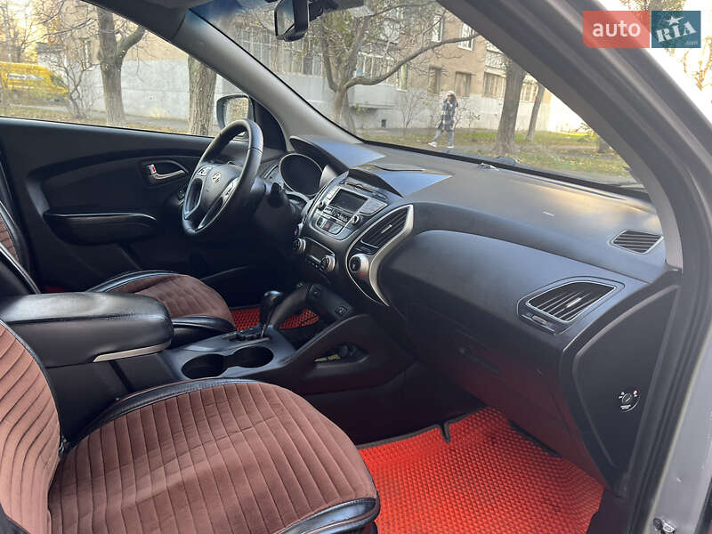 Внедорожник / Кроссовер Hyundai ix35 2012 в Одессе