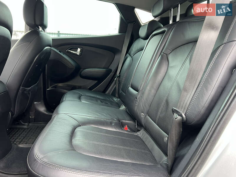 Внедорожник / Кроссовер Hyundai ix35 2011 в Луцке