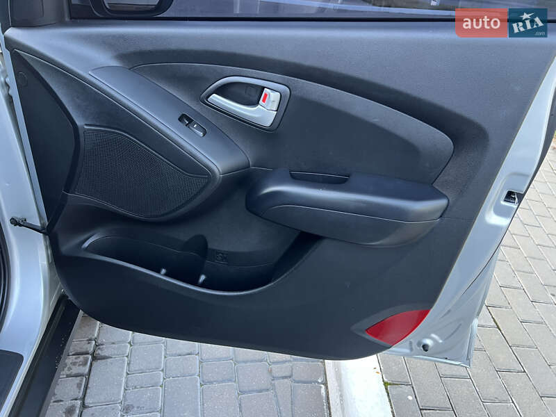 Внедорожник / Кроссовер Hyundai ix35 2013 в Одессе