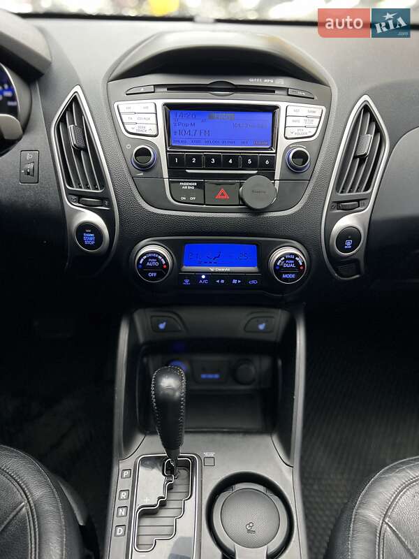 Внедорожник / Кроссовер Hyundai ix35 2011 в Львове