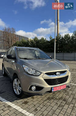 Позашляховик / Кросовер Hyundai ix35 2011 в Луцьку
