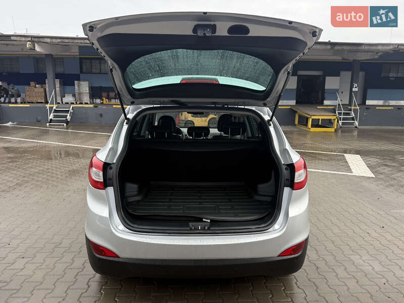 Внедорожник / Кроссовер Hyundai ix35 2015 в Ровно