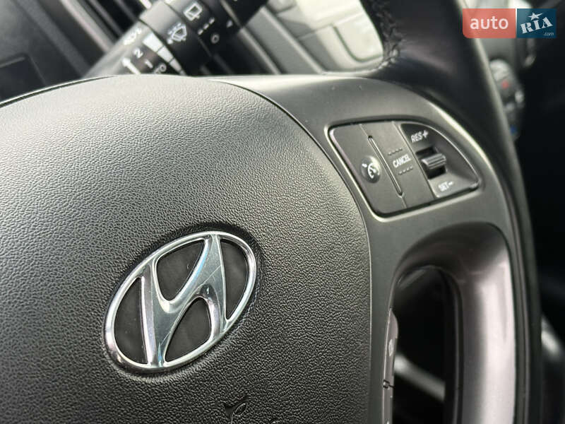 Внедорожник / Кроссовер Hyundai ix35 2015 в Ровно