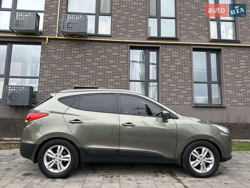 Позашляховик / Кросовер Hyundai ix35 2011 в Львові фото 9 Позашляховик / Кросовер Hyundai ix35 2011 в Львові