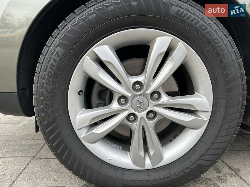 Позашляховик / Кросовер Hyundai ix35 2011 в Львові фото 31 Позашляховик / Кросовер Hyundai ix35 2011 в Львові