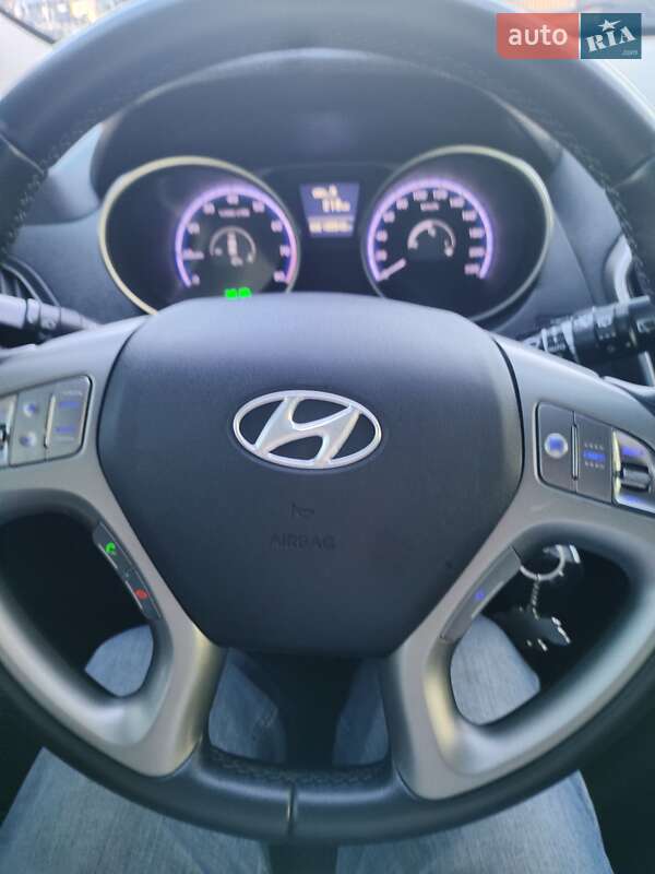 Внедорожник / Кроссовер Hyundai ix35 2010 в Ивано-Франковске фото 20 Внедорожник / Кроссовер Hyundai ix35 2010 в Ивано-Франковске