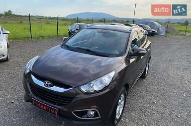 Внедорожник / Кроссовер Hyundai ix35 2012 в Хусте