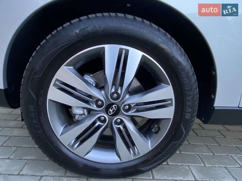 Позашляховик / Кросовер Hyundai ix35 2014 в Рівному