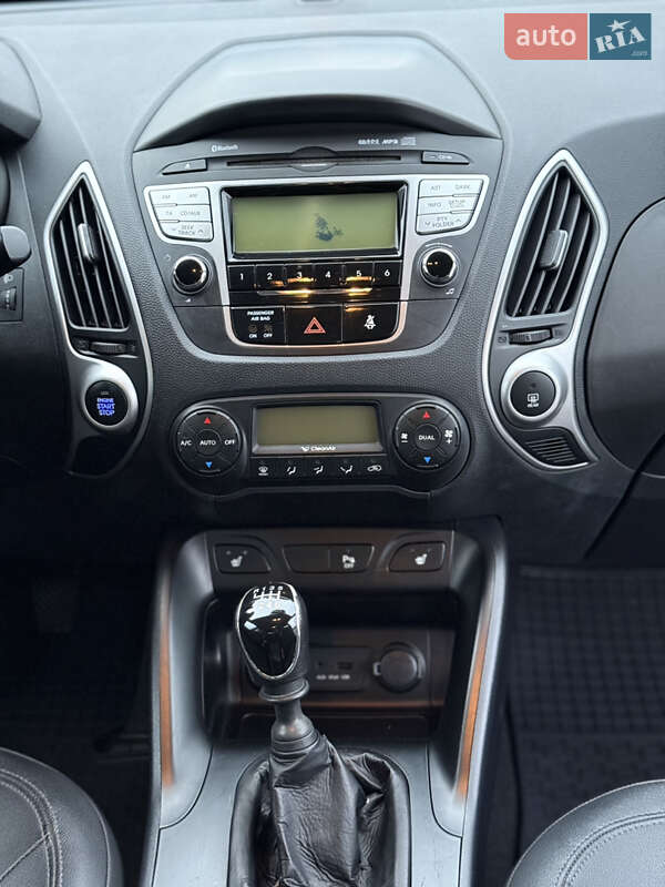 Позашляховик / Кросовер Hyundai ix35 2010 в Вінниці