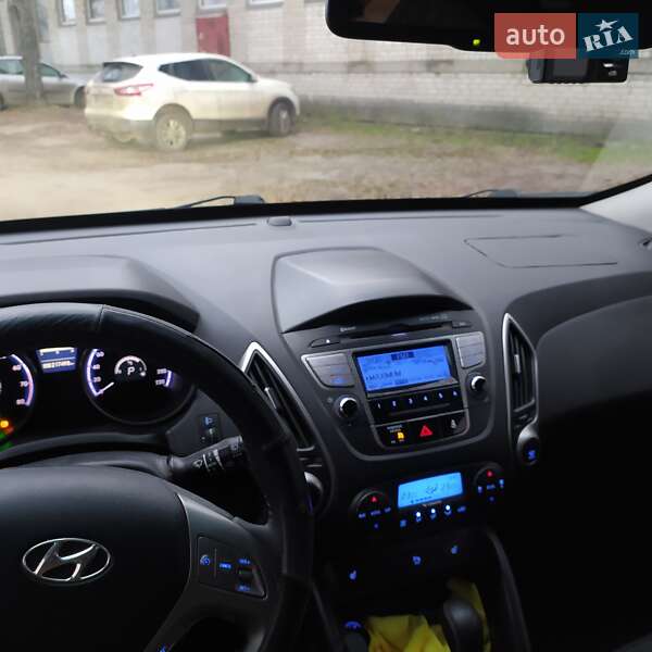 Позашляховик / Кросовер Hyundai ix35 2011 в Черкасах