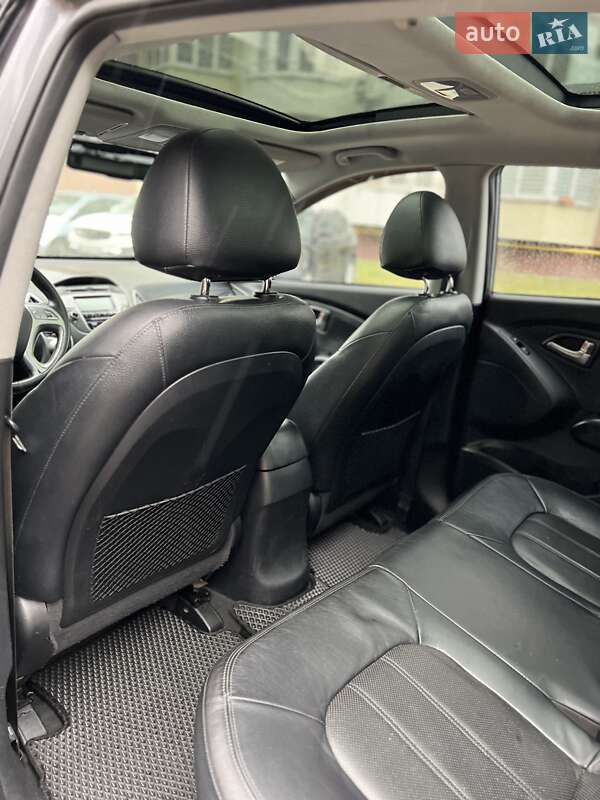 Внедорожник / Кроссовер Hyundai ix35 2011 в Львове