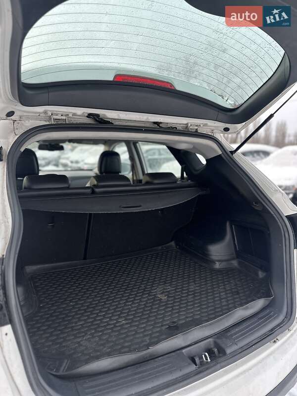 Внедорожник / Кроссовер Hyundai ix35 2013 в Белогородке