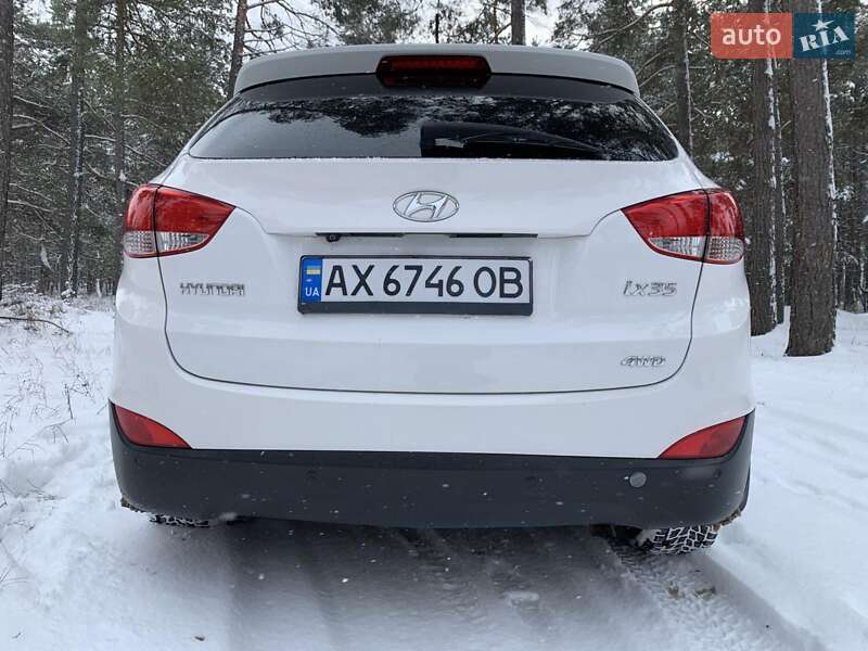 Внедорожник / Кроссовер Hyundai ix35 2012 в Харькове