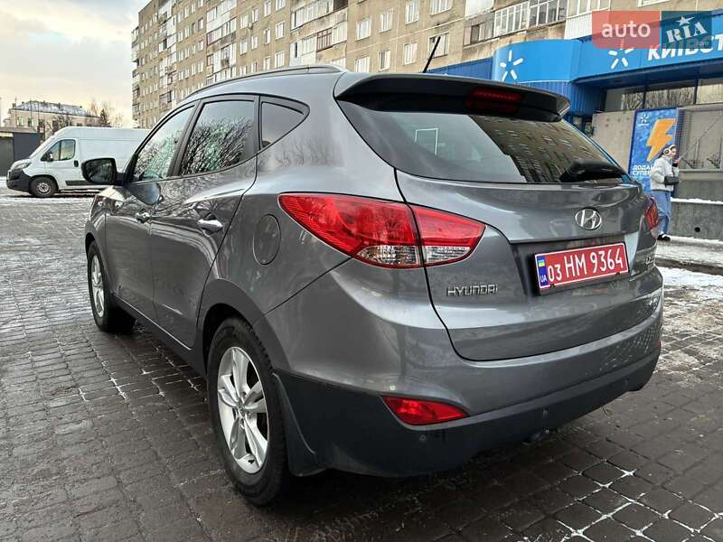 Внедорожник / Кроссовер Hyundai ix35 2012 в Луцке