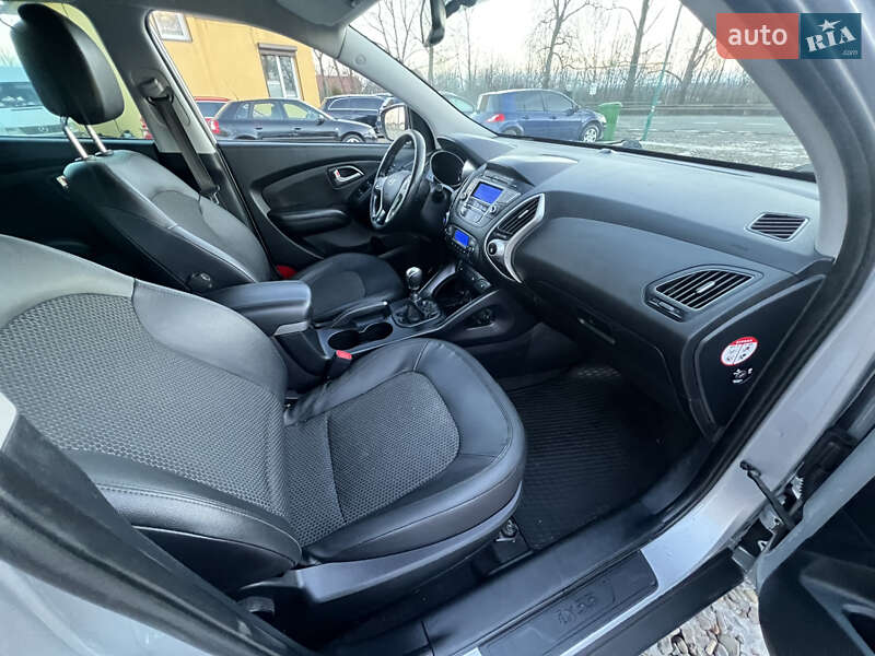 Внедорожник / Кроссовер Hyundai ix35 2010 в Коломые